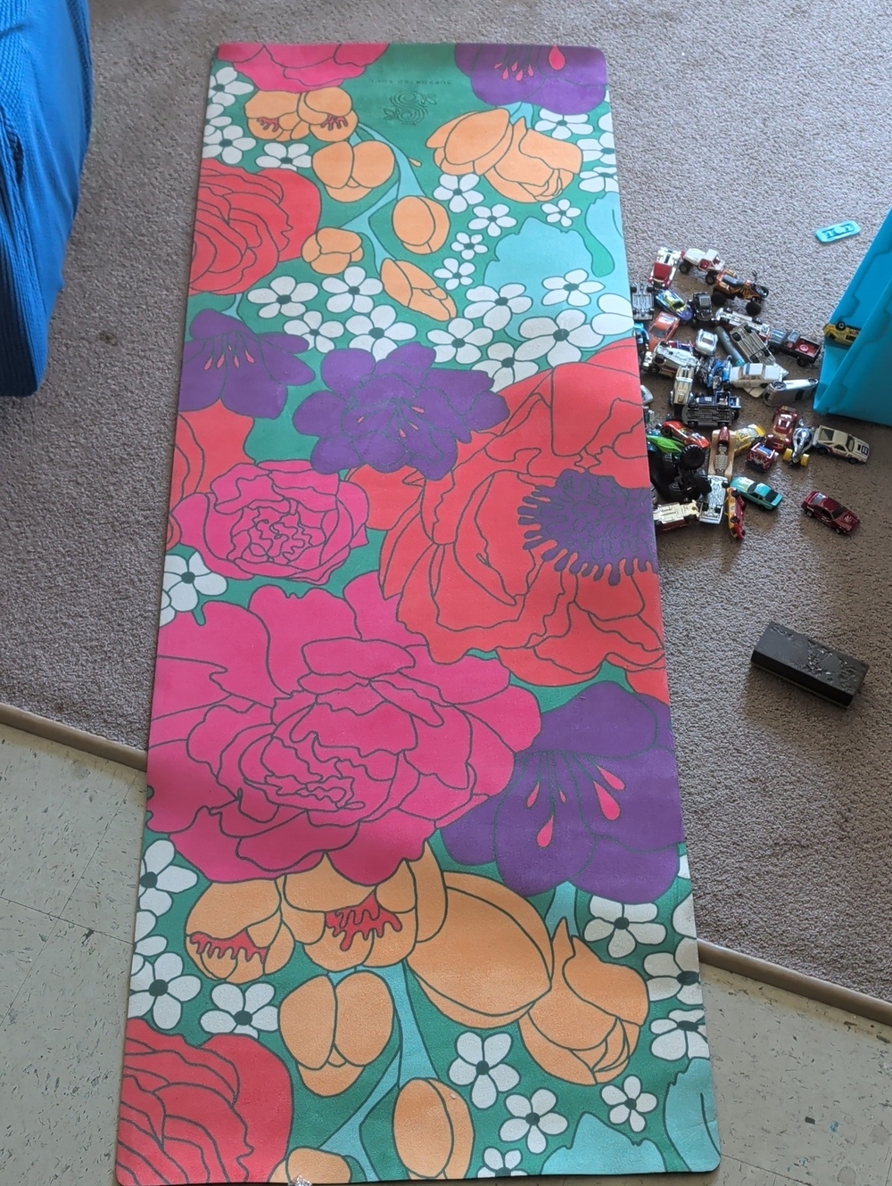 Supported Souls Bright Floral Yoga Mat - Multi Color